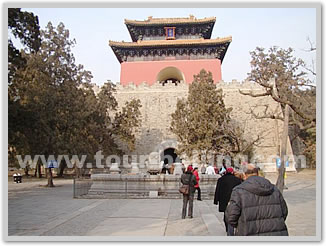 Badaling Great Wall and Ming Tombs Bus Tour